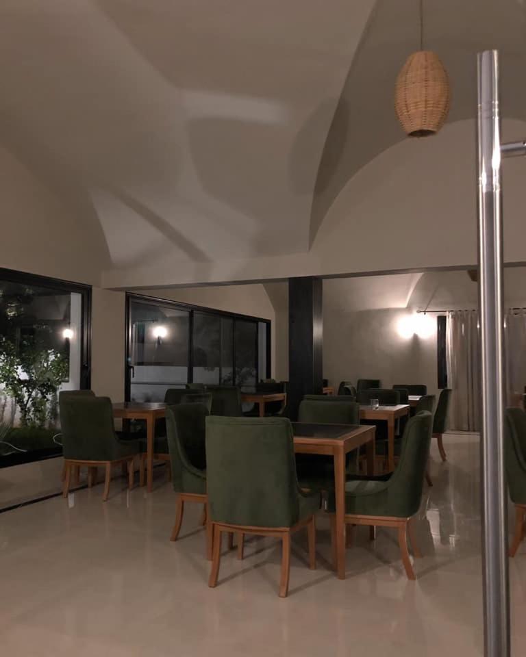 Hotel Gaia 나불 외부 사진