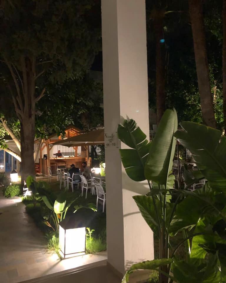 Hotel Gaia 나불 외부 사진